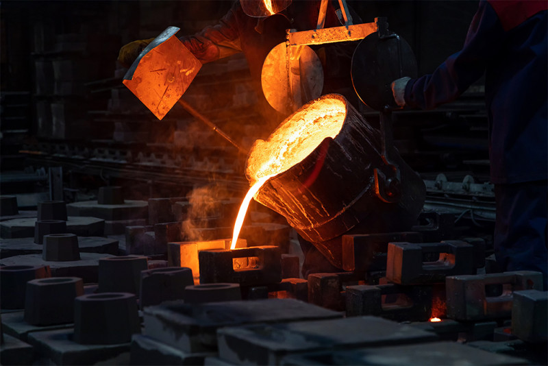 Casting Molten Steel